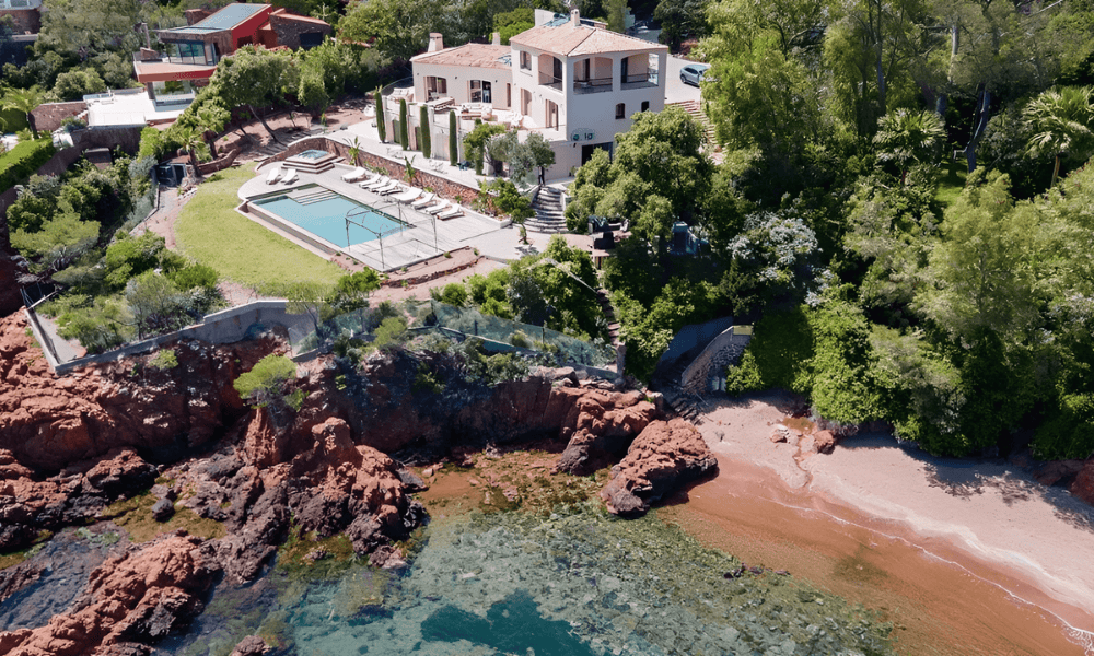 Villa Romarine seaside exterior overlooking Mediterranean